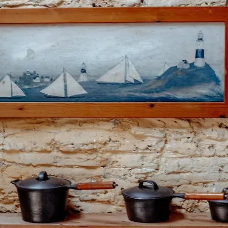 Quirky Tiny In Moors