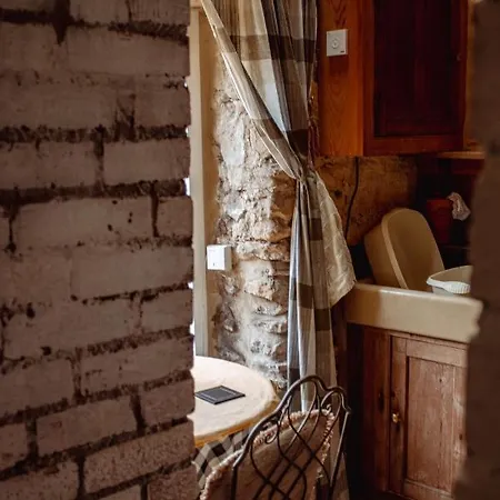 Quirky Tiny In Moors York