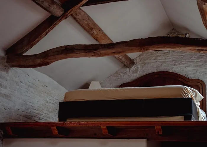 度假居 Quirky Tiny In Moors *