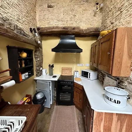 Quirky Tiny In Moors