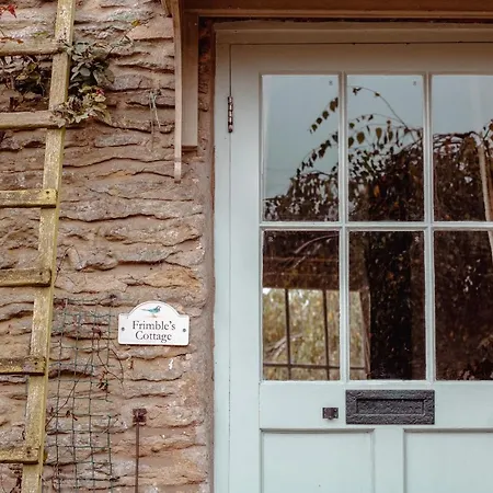 Holiday home Quirky Tiny In Moors